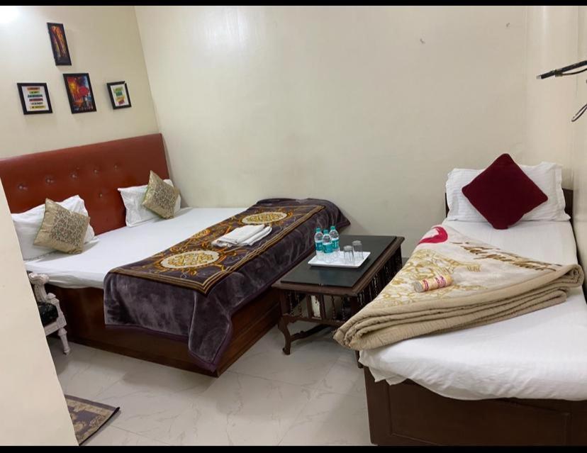 The Super Residency - Near Nizamuddin Markaz & Auliya Dargha New Delhi