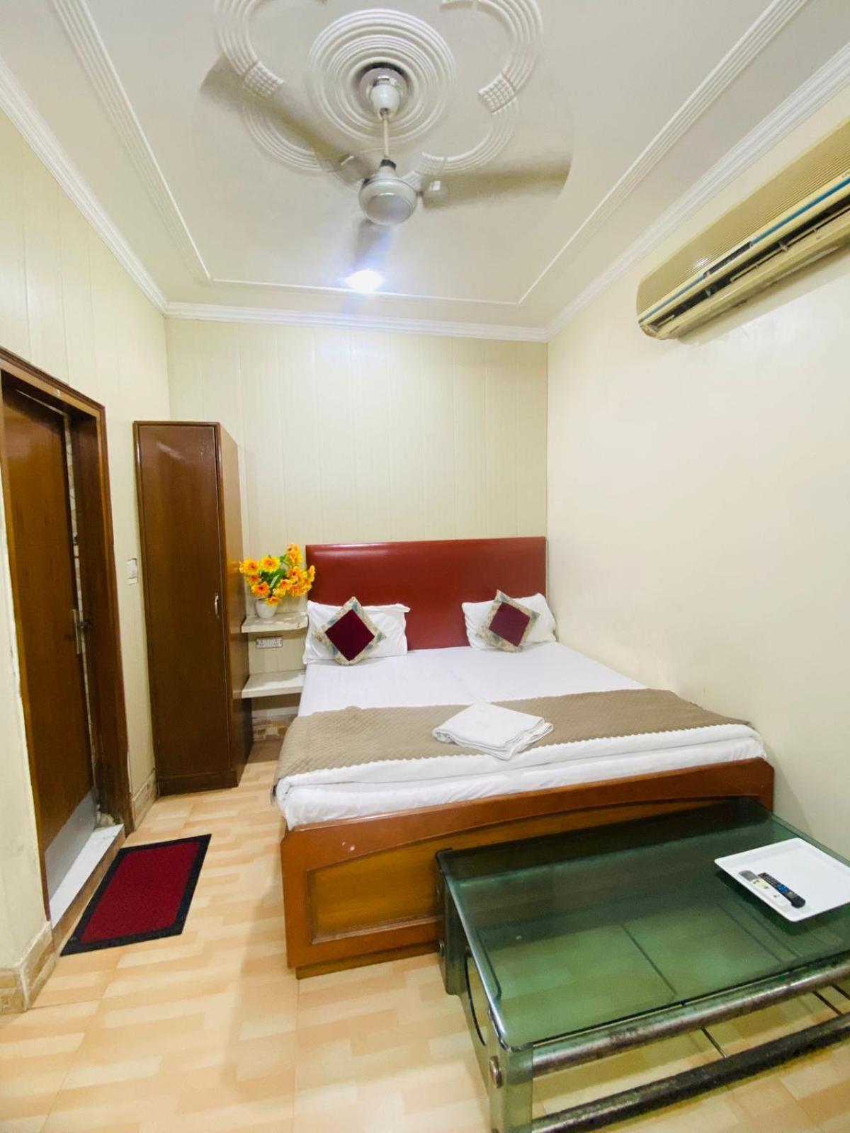 The Super Residency - Near Nizamuddin Markaz & Auliya Dargha * New Delhi